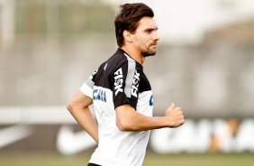 Paulo Andr durante treino do Corinthians realizado no CT Joaquim Grava