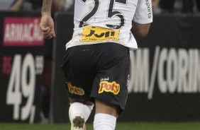 Clayson marcou o nico gol do Corinthians contra o Flamengo, pelo Brasileiro