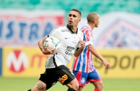 Volante Gabriel marcou o gol do Corinthians contra o Bahia, na Arena Fonte Nova