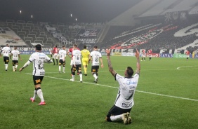 Luan abriu o placar para o Corinthians, pelo Paulisto, na Neo Qumica Arena