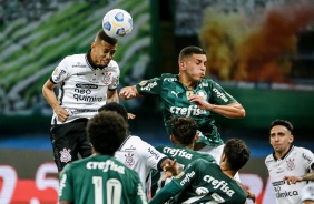 Joo Victor e Mosquito durante Drbi entre Corinthians e Palmeiras, pelo Brasileiro