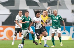 Willian no Drbi entre Corinthians e Palmeiras, pelo Brasileiro, na Neo Qumica Arena
