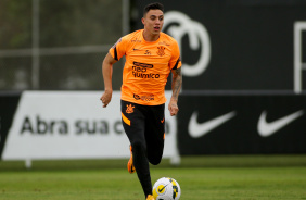 Gustavo Mantuan em penltimo treino do Corinthians antes de enfrentar o Atltico Goianiense