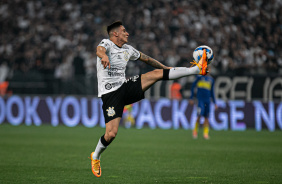 Gustavo Mantuan em partida do Corinthians frente ao Boca Juniors pela Libertadores