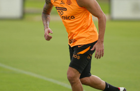 Renato Augusto durante treino do Corinthians