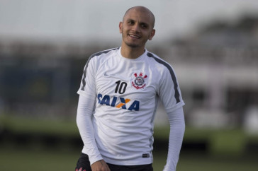 Fbio Santos foi campeo mundial pelo Corinthians e faz sua segunda passagem no clube