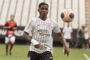 Yony Gonzlez fez apenas quatro partidas pelo Corinthians e foi devolvido