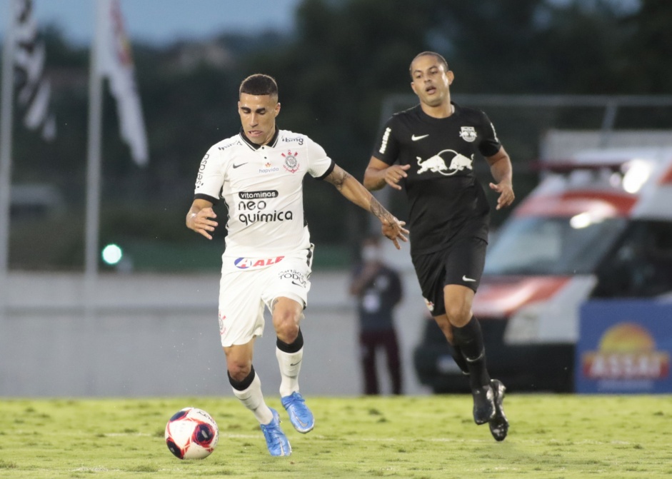 Gabriel no jogo entre Corinthians e Red Bul Bragantino, pelo Paulisto