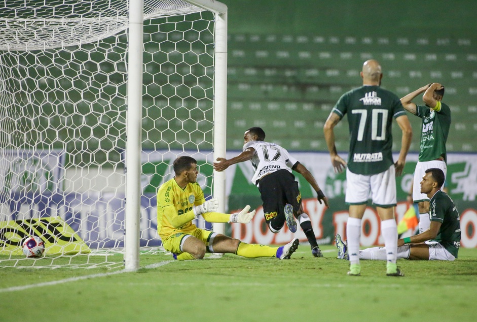 Cau marcou o nico gol do Corinthians, contra o Guarani, pelo Paulisto