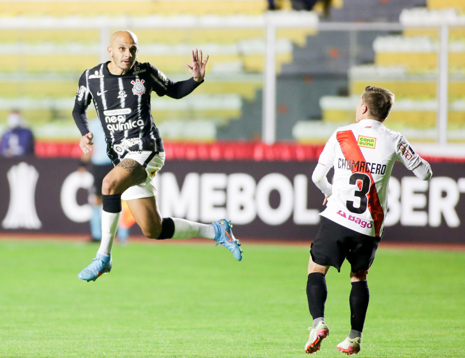 Fbio Santos durante a derrota do Corinthians nesta tera-feira