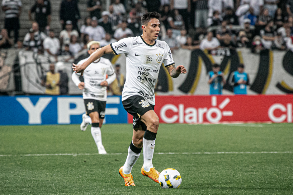 Gustavo Mantuan teve destaque pelo Corinthians em 2022 e foi cedido ao Zenit por Yuri Alberto