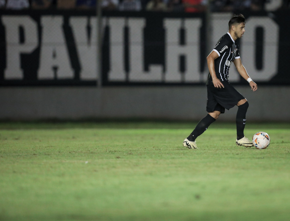 Romero deixou a titularidade no Corinthians nas mos de Antnio Oliveira